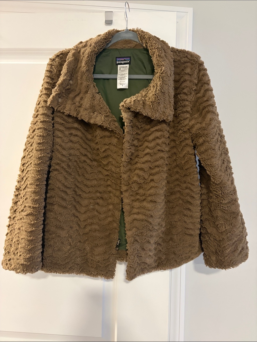 Patagonia Women’s Tan Teddy Fleece Jacket